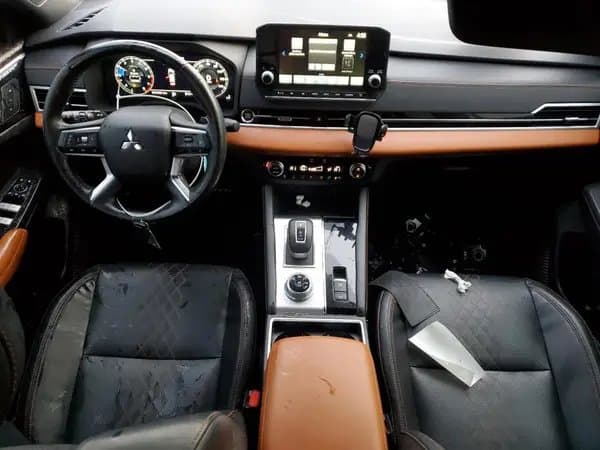 Mitsubishi Outlander 2022