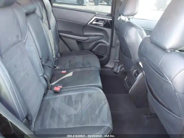 Mitsubishi Outlander 2022