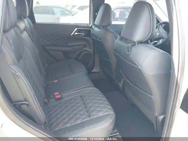 Mitsubishi Outlander 2022