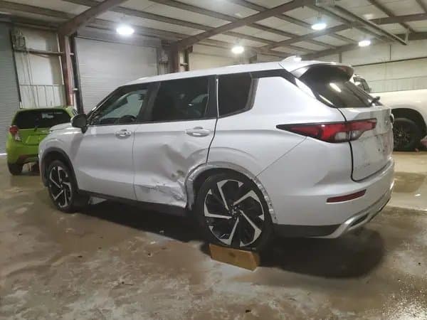 Mitsubishi Outlander 2022