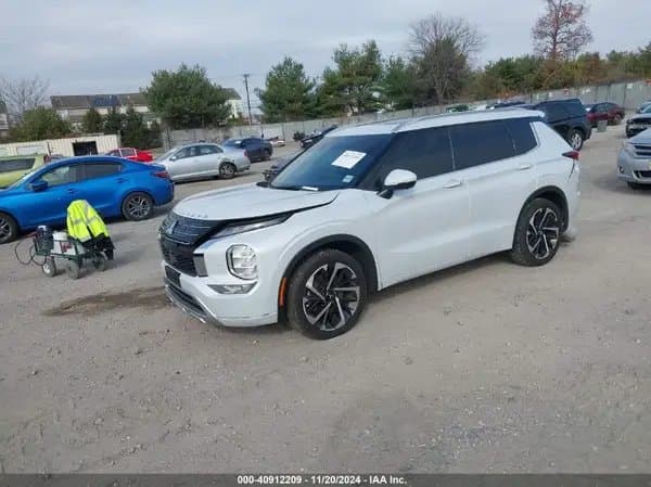 Mitsubishi Outlander 2022