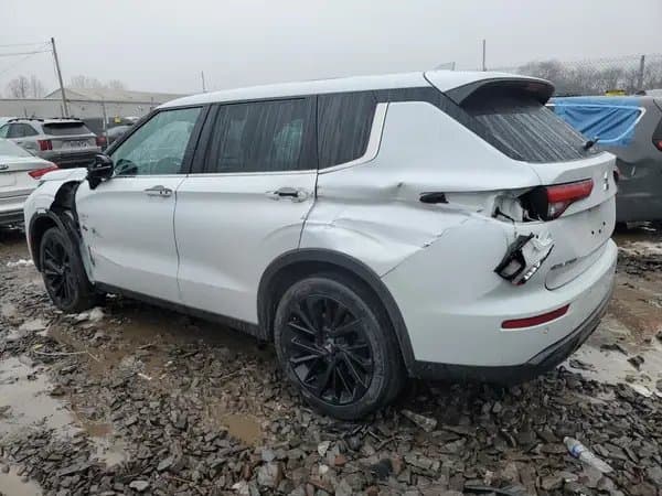 Mitsubishi Outlander 2022