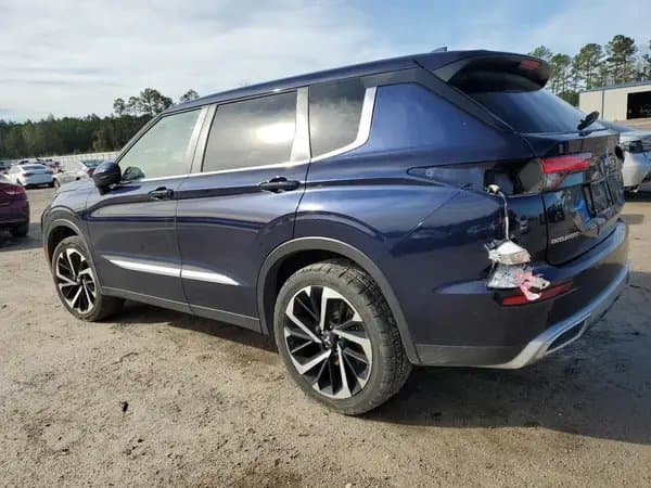 Mitsubishi Outlander 2023