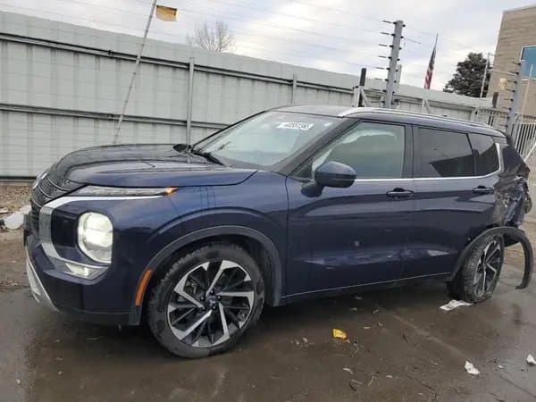 Mitsubishi Outlander 2023
