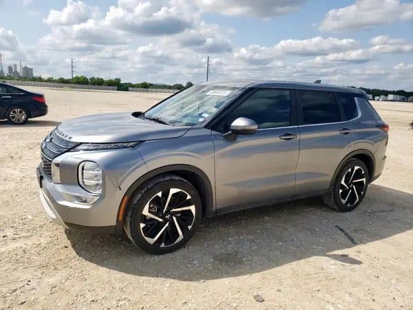 Mitsubishi Outlander 2023