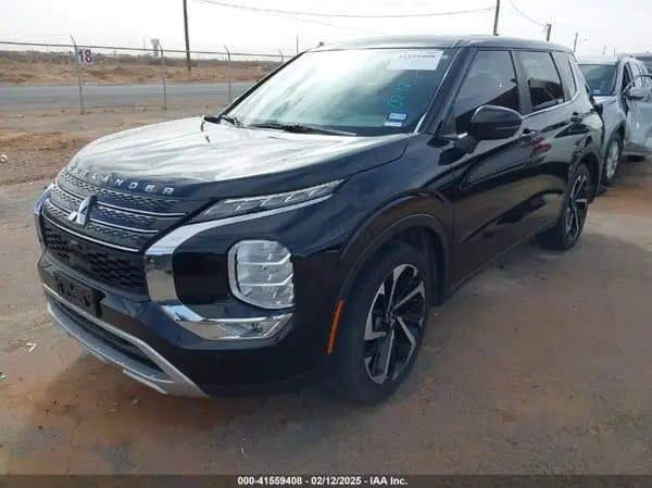 Mitsubishi Outlander 2023