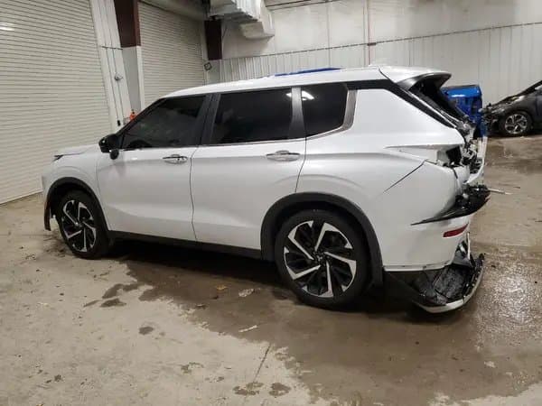 Mitsubishi Outlander 2024