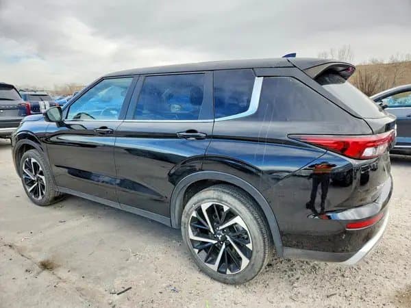 Mitsubishi Outlander 2024