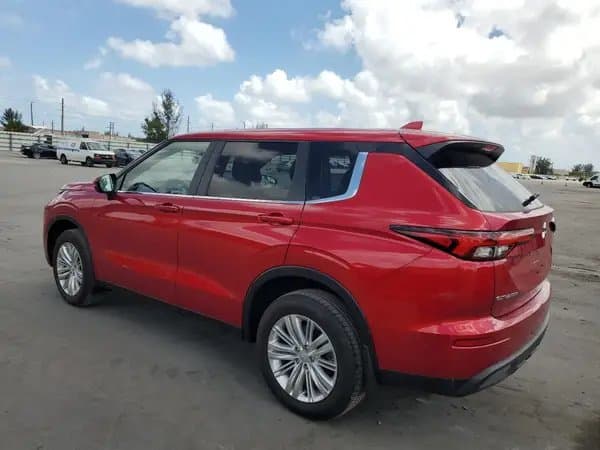 Mitsubishi Outlander 2024