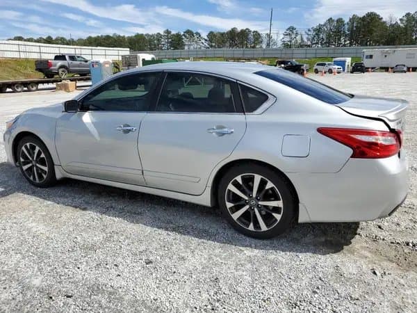 Nissan Altima 2016