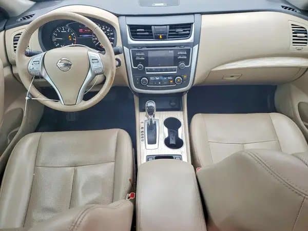 Nissan Altima 2016