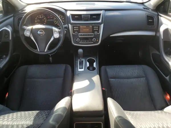 Nissan Altima 2016