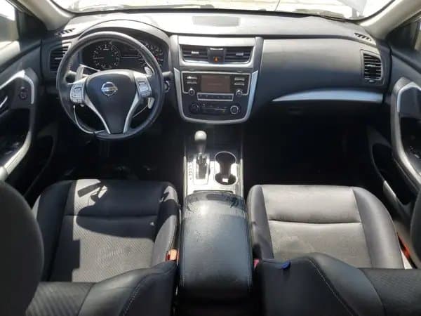 Nissan Altima 2016