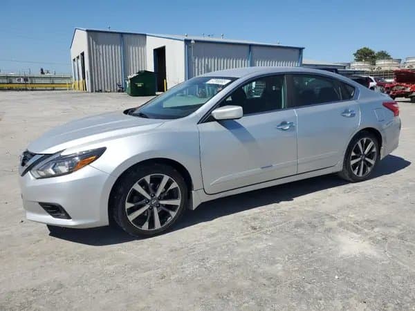 Nissan Altima 2016