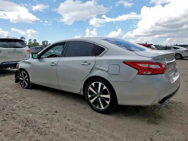 Nissan Altima 2016