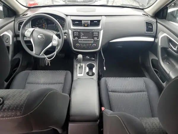 Nissan Altima 2016