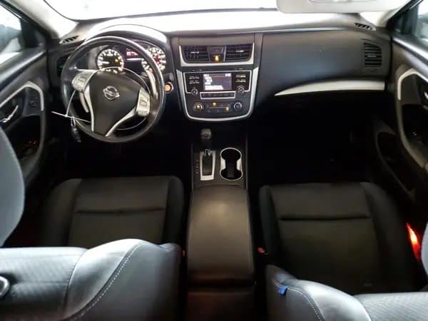 Nissan Altima 2016