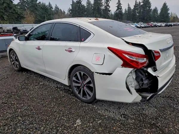 Nissan Altima 2016