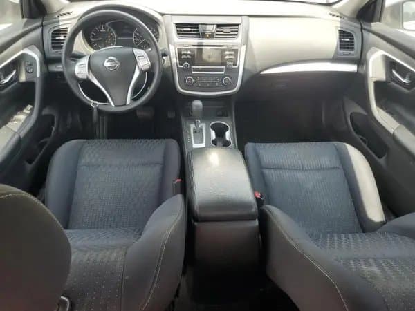 Nissan Altima 2016