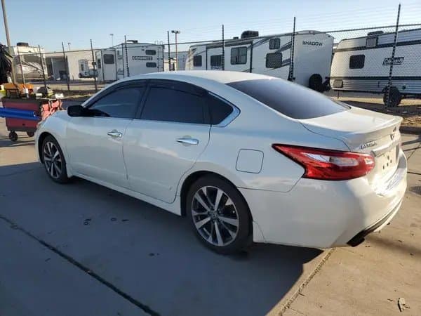 Nissan Altima 2016