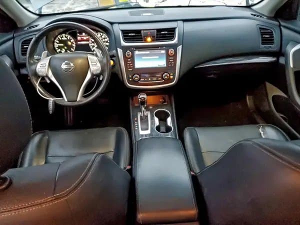 Nissan Altima 2016