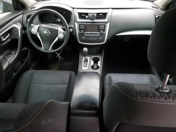Nissan Altima 2016