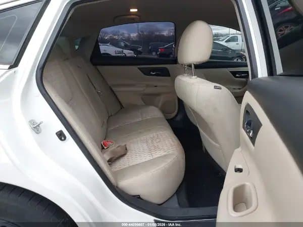 Nissan Altima 2016