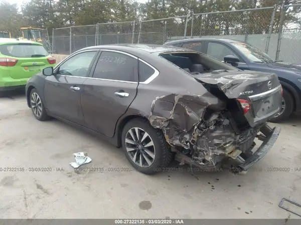 Nissan Altima 2017