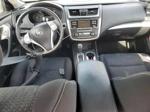 Nissan Altima 2017
