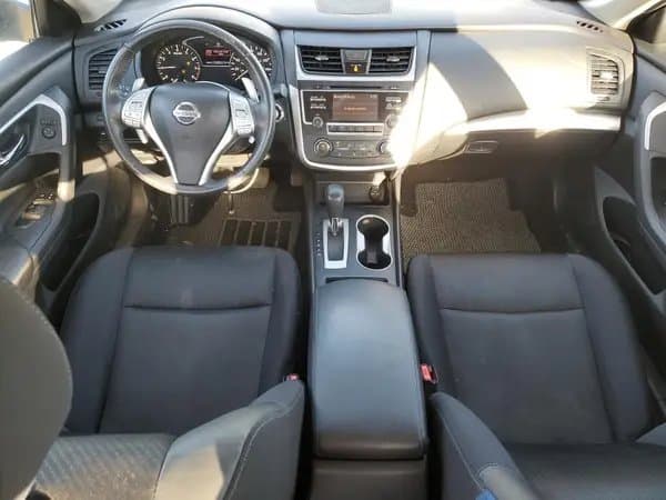 Nissan Altima 2017