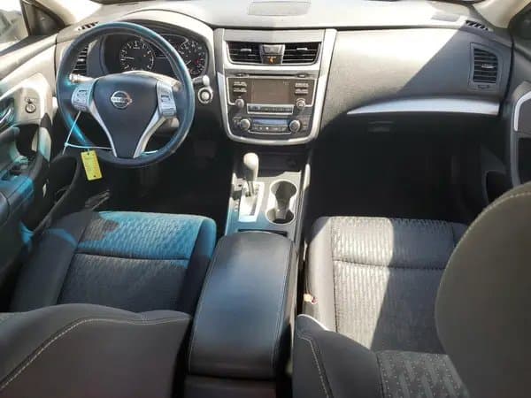 Nissan Altima 2017
