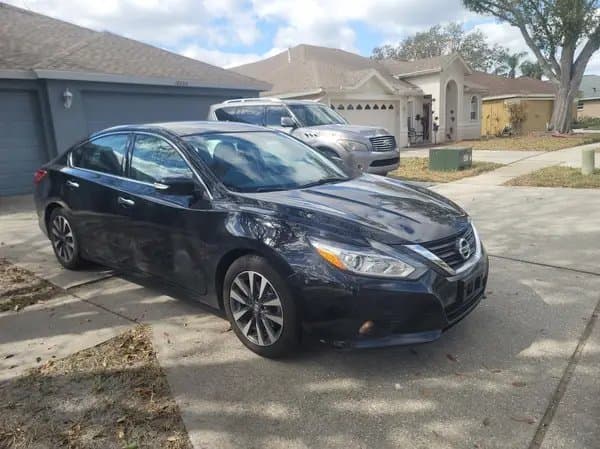 Nissan Altima 2017