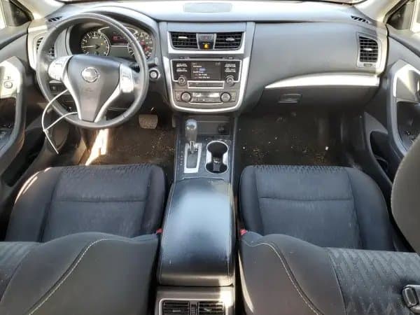 Nissan Altima 2017