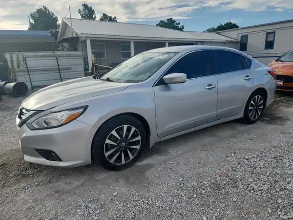 Nissan Altima 2017