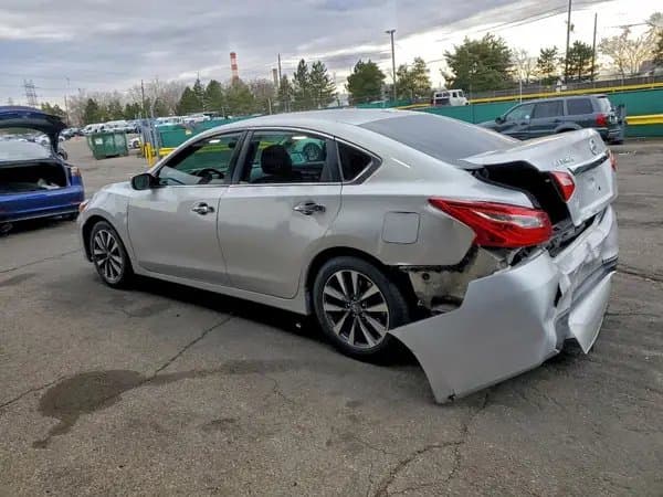 Nissan Altima 2017