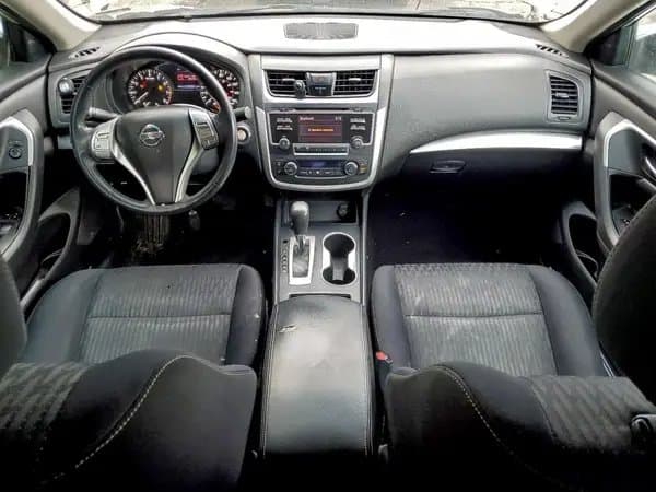 Nissan Altima 2017