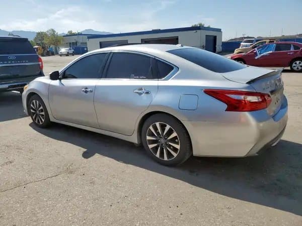 Nissan Altima 2017