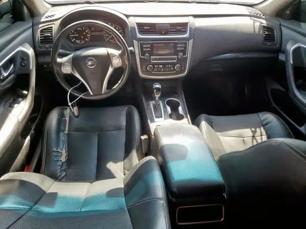 Nissan Altima 2017