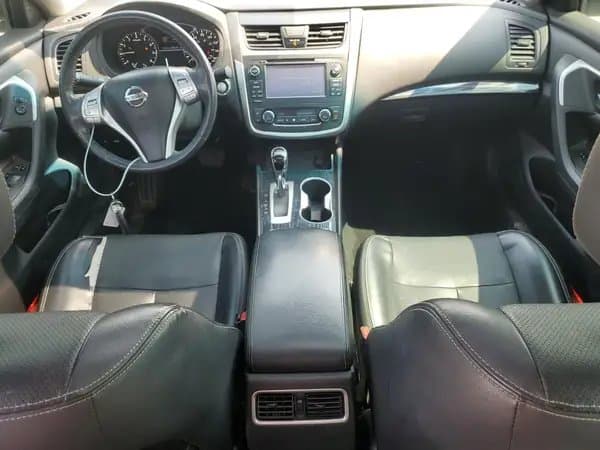 Nissan Altima 2017