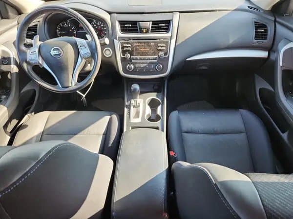 Nissan Altima 2017