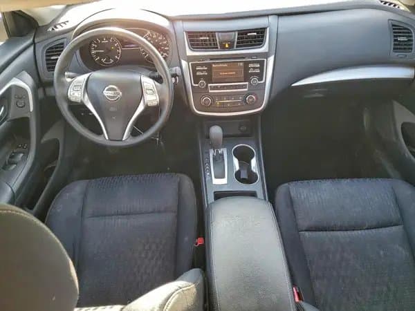 Nissan Altima 2017