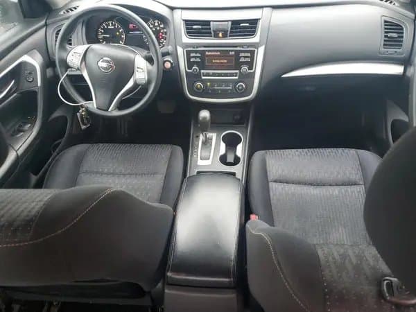 Nissan Altima 2017