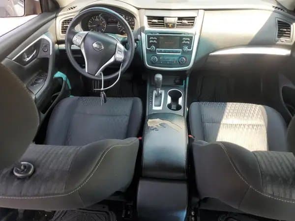 Nissan Altima 2017