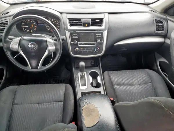 Nissan Altima 2017