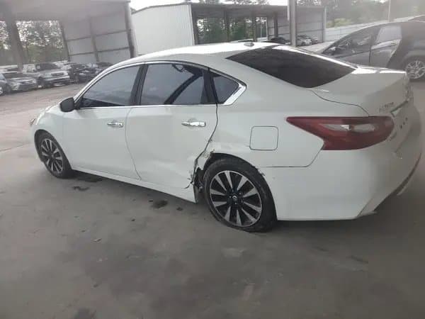 Nissan Altima 2018