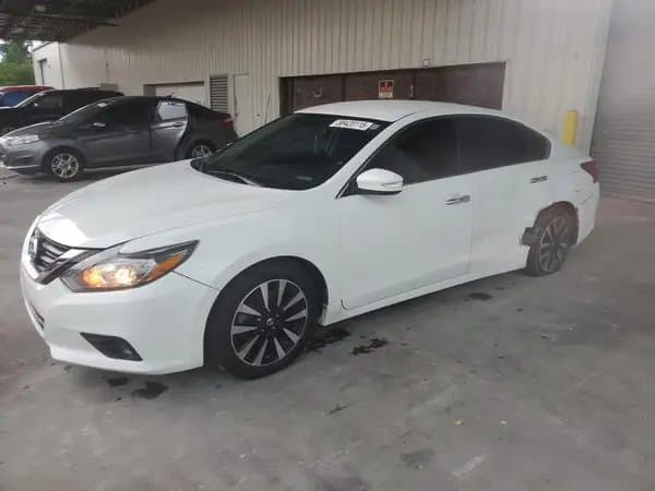 Nissan Altima 2018