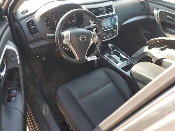 Nissan Altima 2018