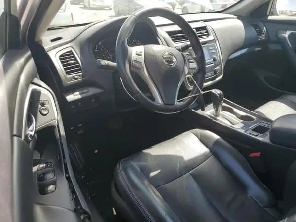 Nissan Altima 2018