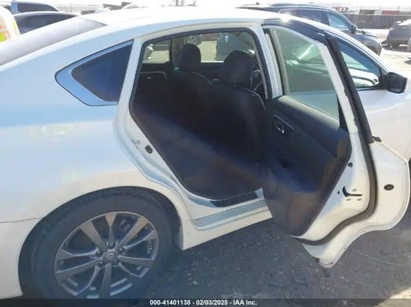 Nissan Altima 2018