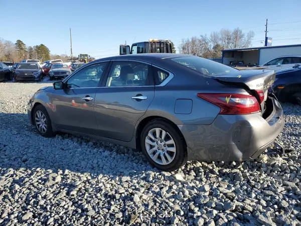 Nissan Altima 2018